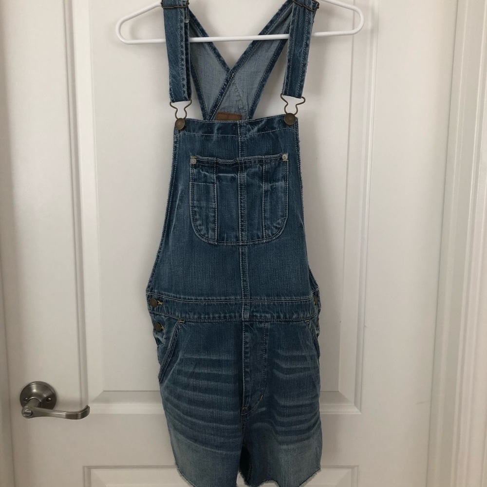 American Eagle overalls
